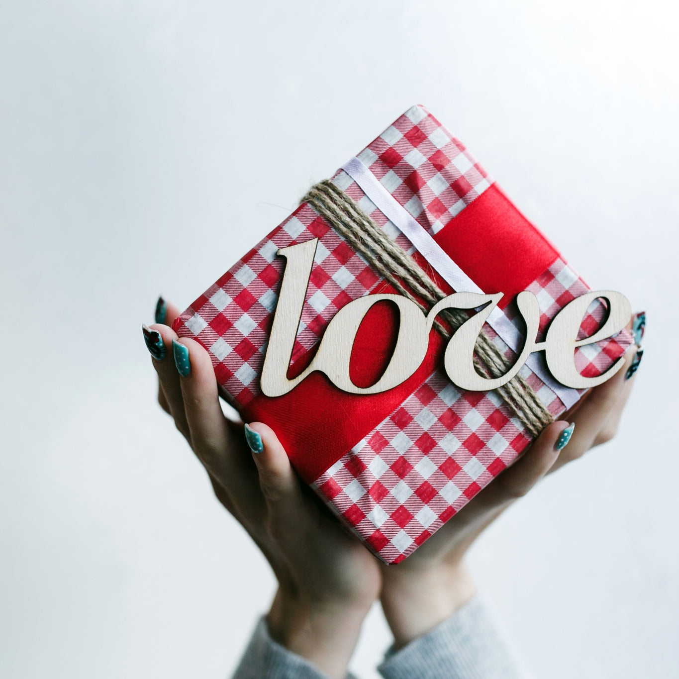 Valentine's Day Gifts She'll Love