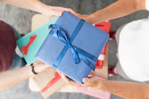 The 7 Best Gift Registry Apps for Birthday and Wedding Gift Wish Lists