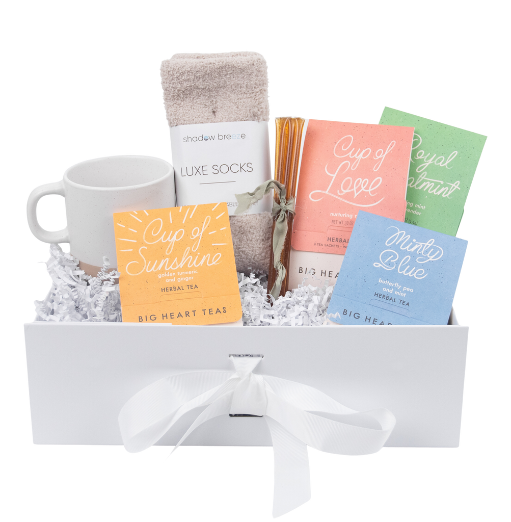 16 Thinking of You Gift Baskets that Show You Care – Shadow Breeze